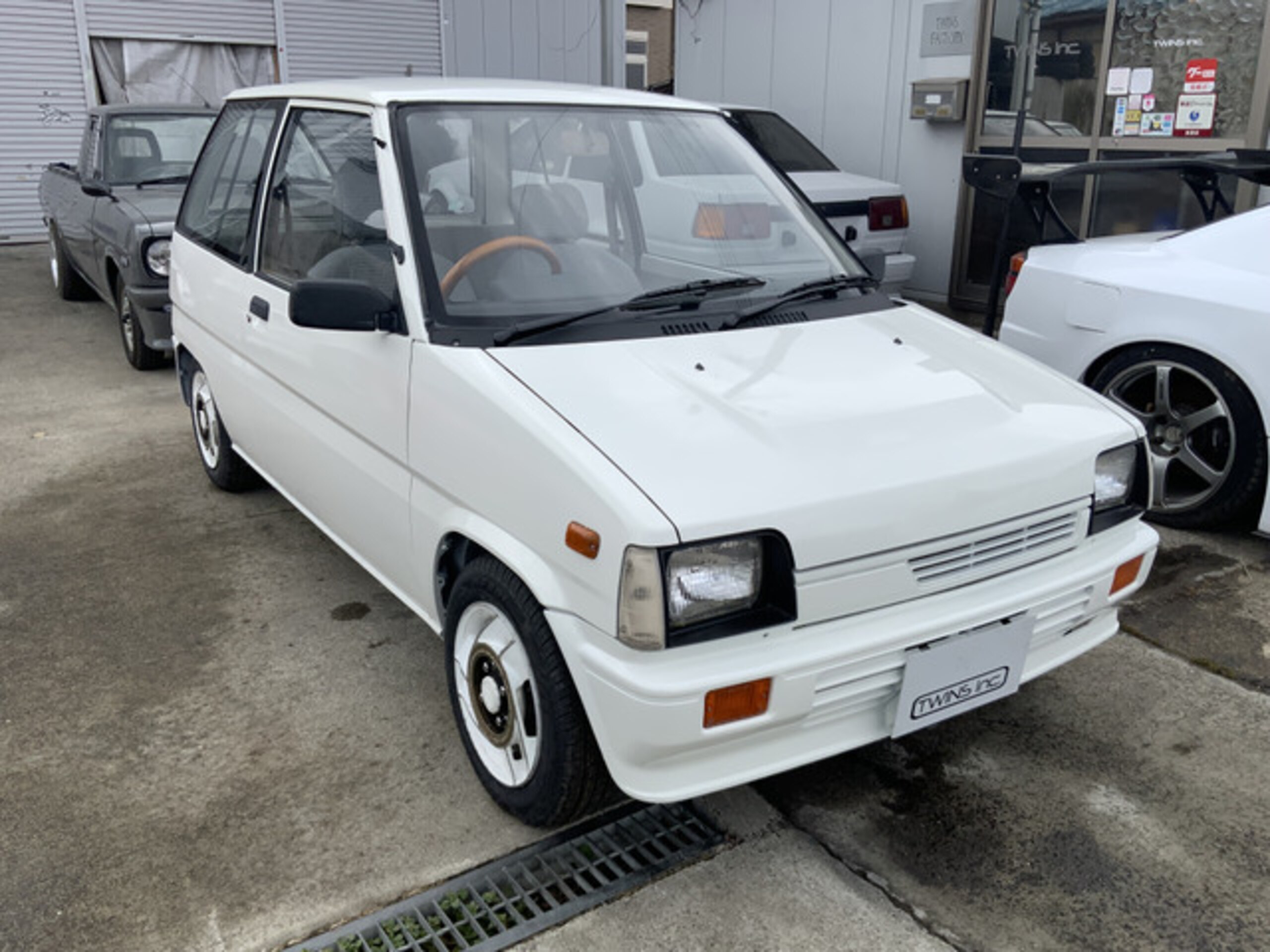 1988年 三菱 ミニカエコノ の中古車レビュー・評価画像 | ATTA-CAR